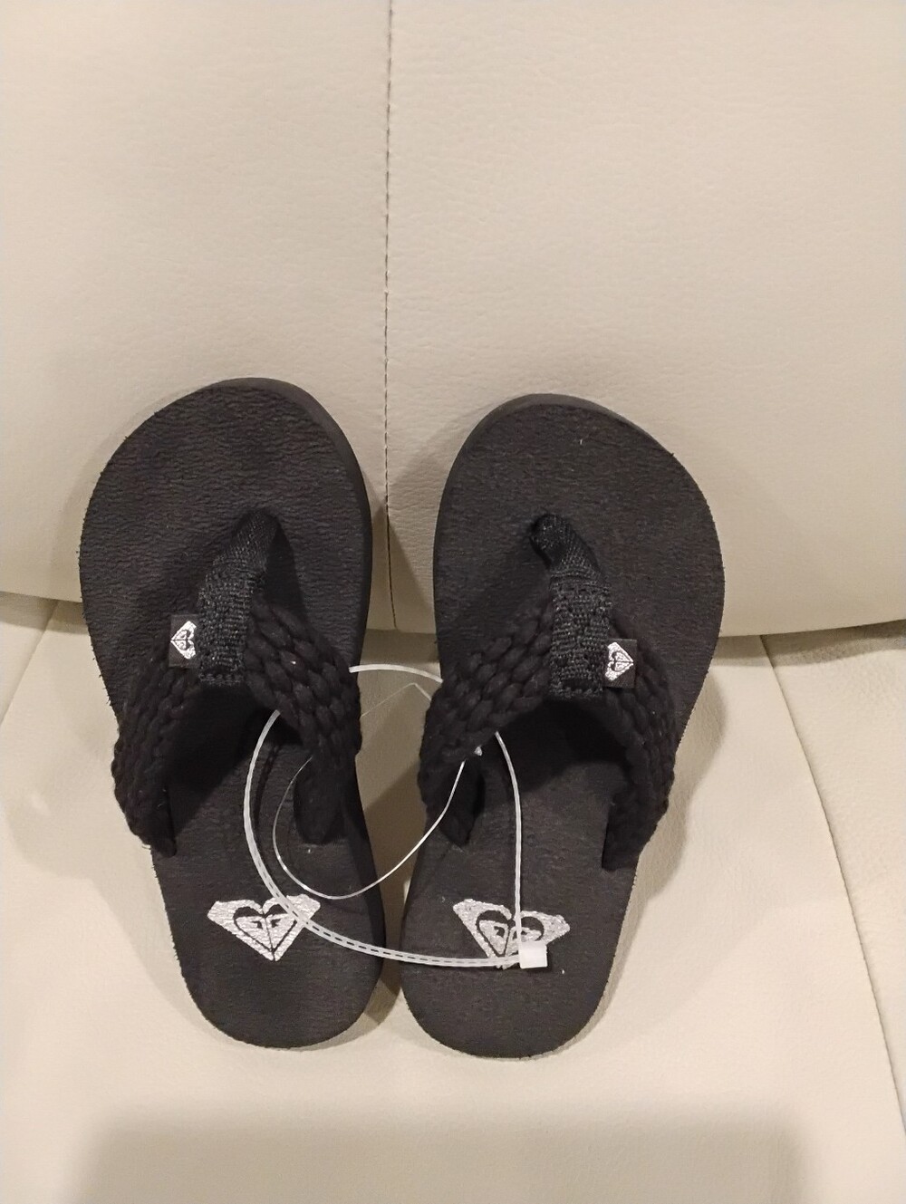 NWOT Roxy Girl's Porto Flip Flop Sandals 11 Or 2 Firm Price